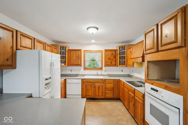 $480,000 | 256 East 1000 North, Fountaintown, IN 46130