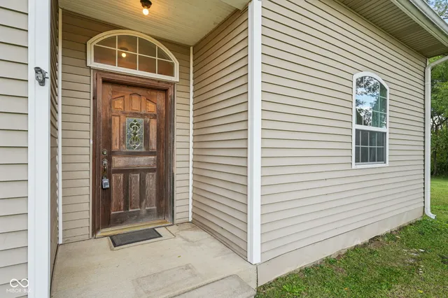 $480,000 | 256 East 1000 North, Fountaintown, IN 46130