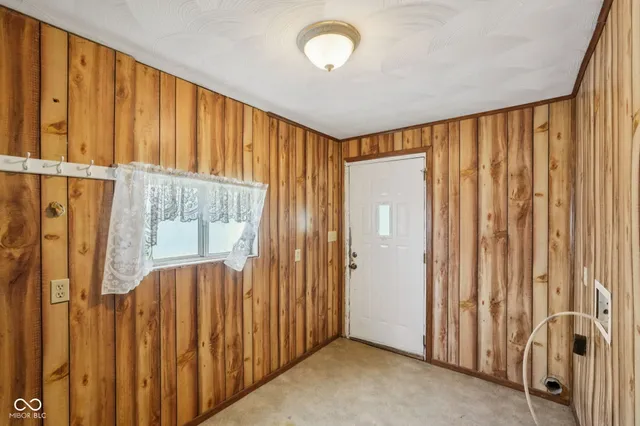 $480,000 | 256 East 1000 North, Fountaintown, IN 46130