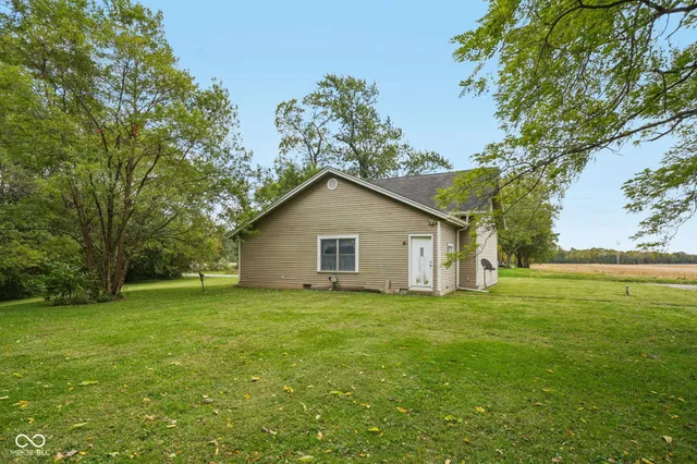 $480,000 | 256 East 1000 North, Fountaintown, IN 46130