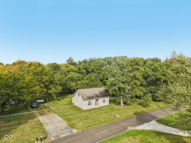 $480,000 | 256 East 1000 North, Fountaintown, IN 46130