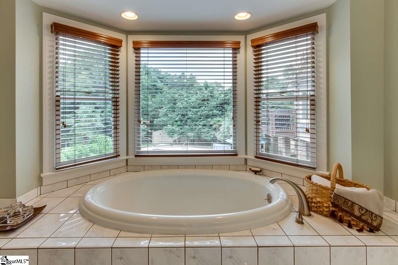 1701 Old Pendleton Road Easley, SC 29642 - Photo 17 of 35