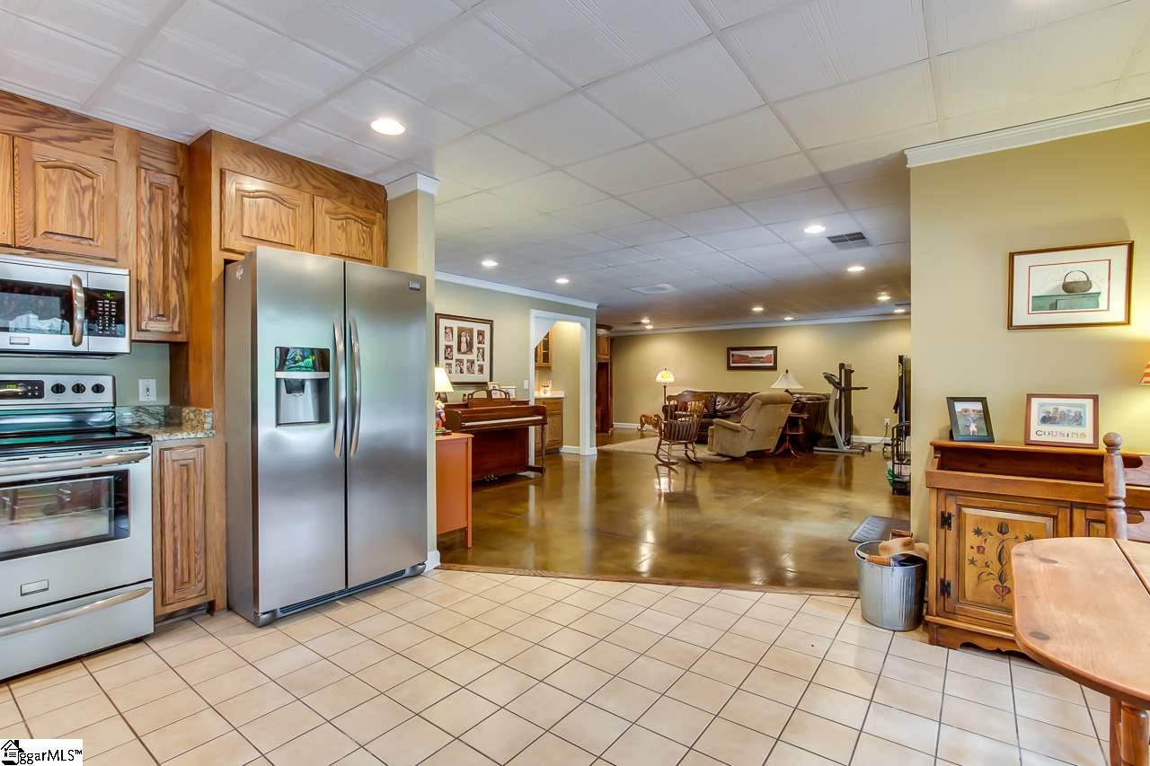 1701 Old Pendleton Road Easley, SC 29642 - Photo 27 of 35