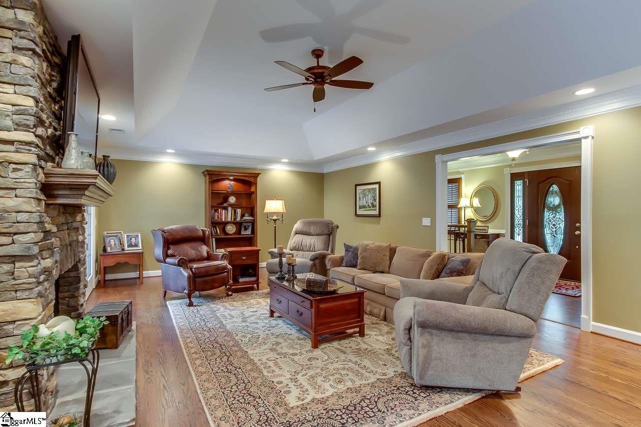 1701 Old Pendleton Road Easley, SC 29642 - Photo 4 of 35