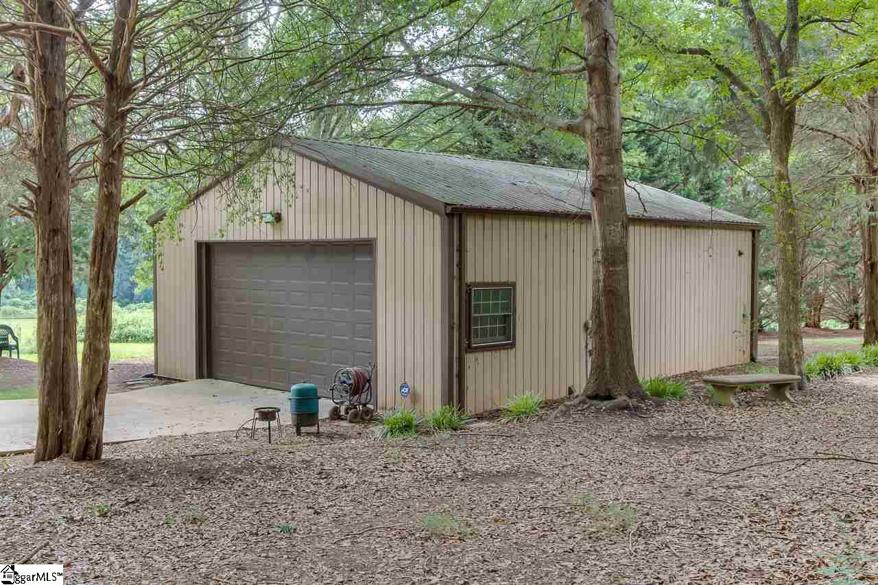 1701 Old Pendleton Road Easley, SC 29642 - Photo 34 of 35