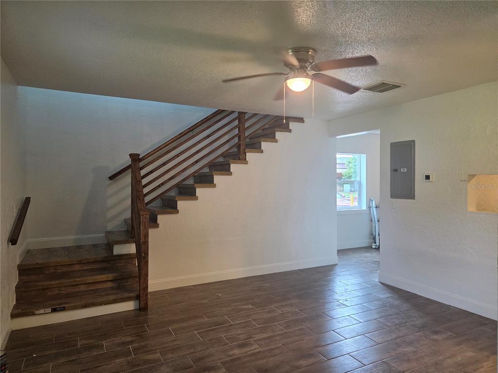 648 Northern Road South Daytona, FL 32119 - Photo 5 of 13 Gallery Image 5