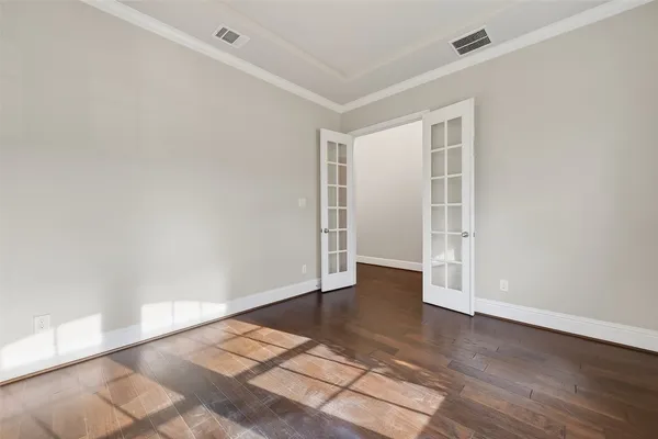 $710,000 | 2117 Arrowood Glen Drive, Houston, TX 77077