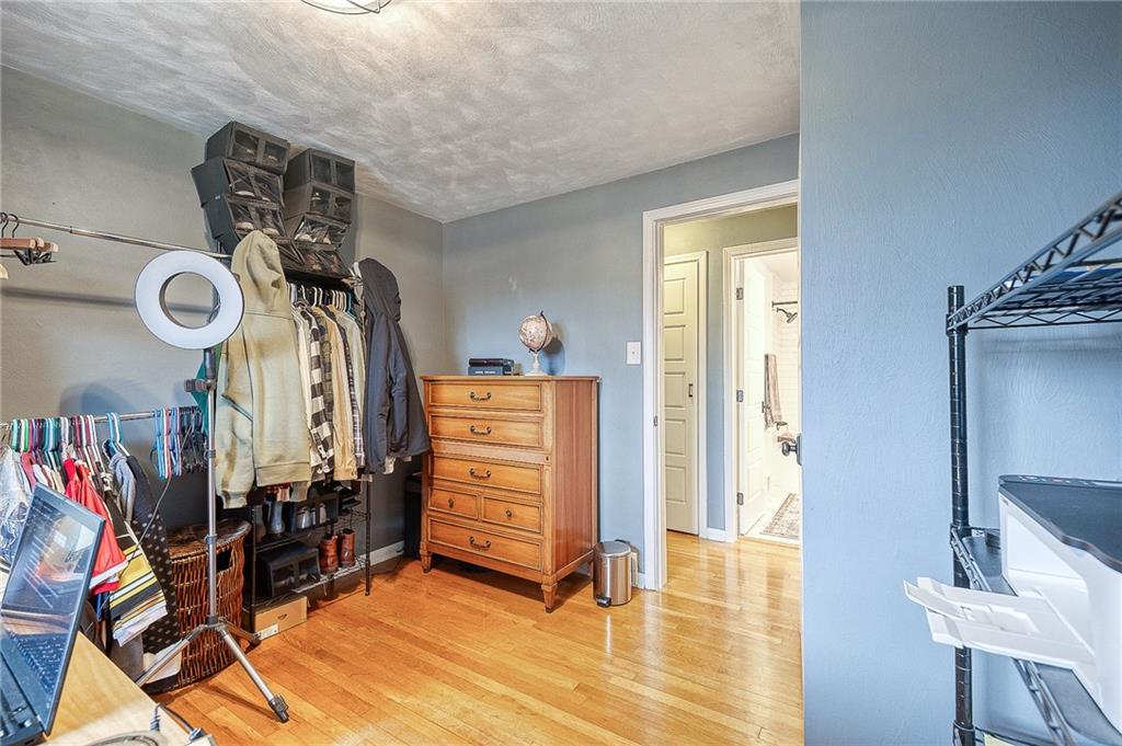 243 Shafer Road Coraopolis, PA 15108 - Photo 29 of 38 Gallery Image 29