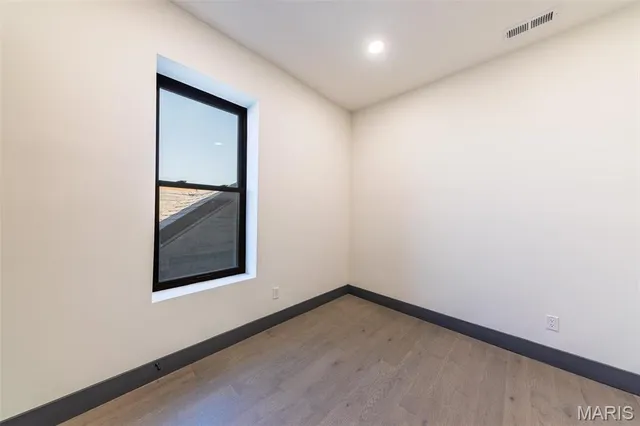 $414,900 | 4322 Swan Avenue, St. Louis, MO 63110