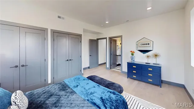 $414,900 | 4322 Swan Avenue, St. Louis, MO 63110