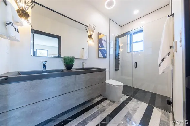 $414,900 | 4322 Swan Avenue, St. Louis, MO 63110