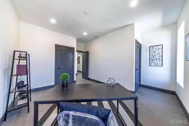 $414,900 | 4322 Swan Avenue, St. Louis, MO 63110