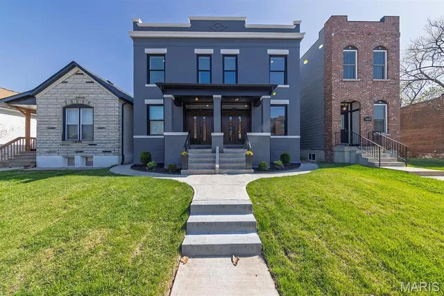$414,900 | 4322 Swan Avenue, St. Louis, MO 63110