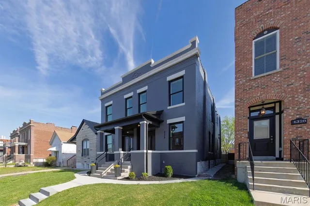 $414,900 | 4322 Swan Avenue, St. Louis, MO 63110