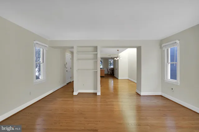 $4,950 | 4806 41st Street Northwest, Washington, DC 20016