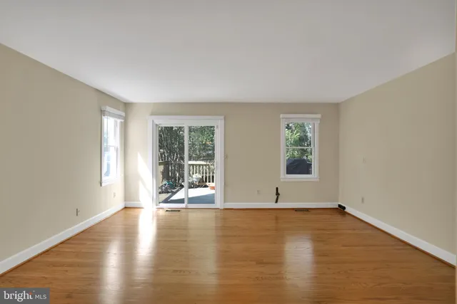 $4,950 | 4806 41st Street Northwest, Washington, DC 20016