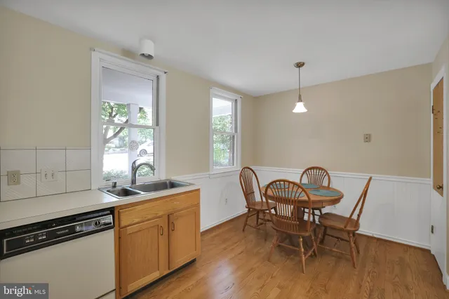 $4,950 | 4806 41st Street Northwest, Washington, DC 20016