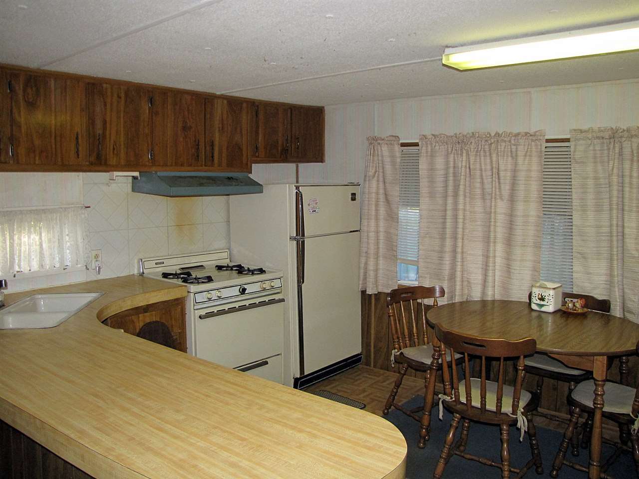 624 Deer Run Road Cadillac, MI 49601 - Photo 3 of 13 1807474-2.JPG
