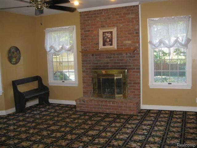 279 Ridgemont Road Grosse Pointe, MI 48236 - Photo 2 of 22 279 Ridgemont 002 (Small) (2).jp