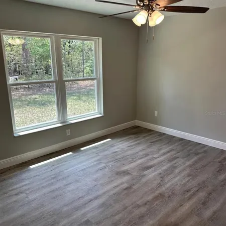 $1,725 | 1522 West Barlow Place, Dunnellon, FL 34434