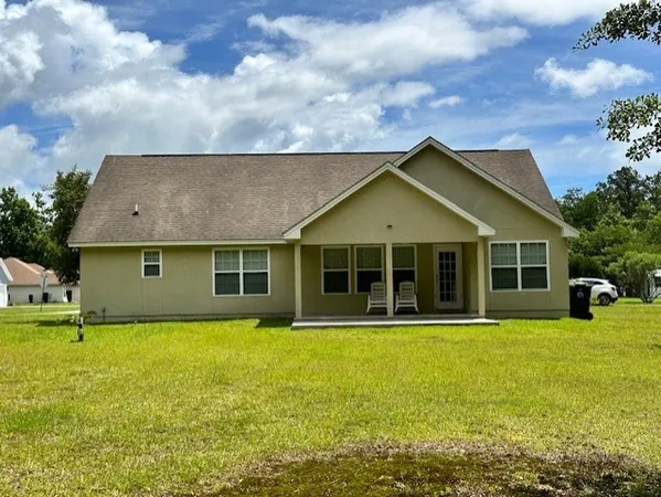 $1,900 | 159 Green Cove Drive, Brunswick, GA 31525