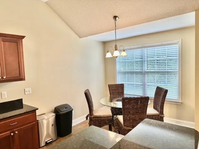 $1,900 | 159 Green Cove Drive, Brunswick, GA 31525