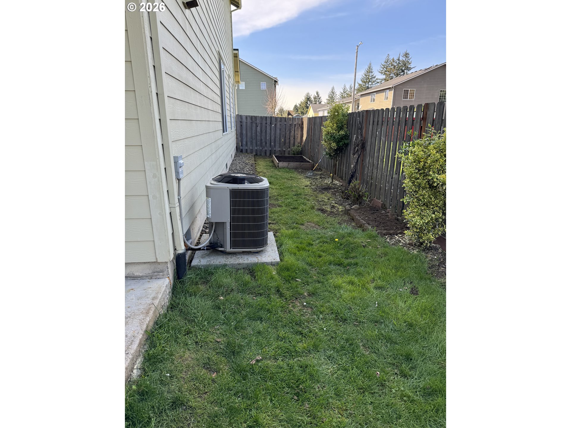 5214 Southeast 130th Pl. Portland, OR 97236 - Photo 11 of 14