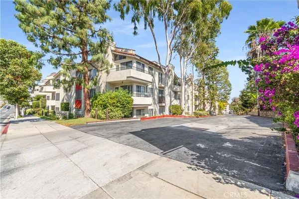 $570,000 | 27980 South Western Avenue, Unit 319, San Pedro, CA 90732