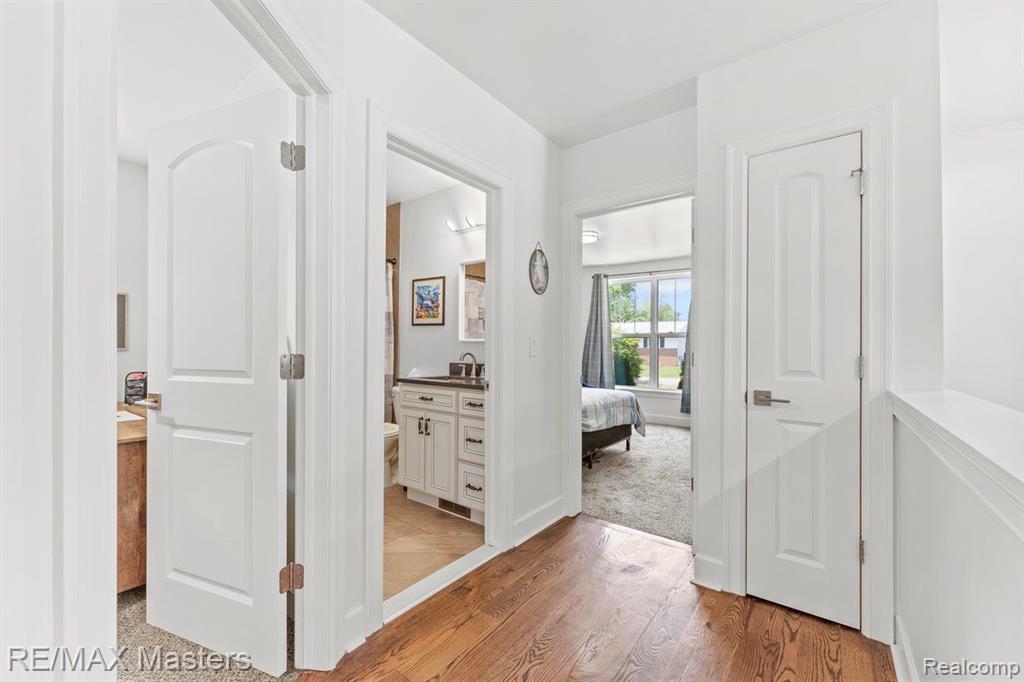 26115 Frankfort Road New Boston, MI 48164 - Photo 13 of 32 Gallery Image 13
