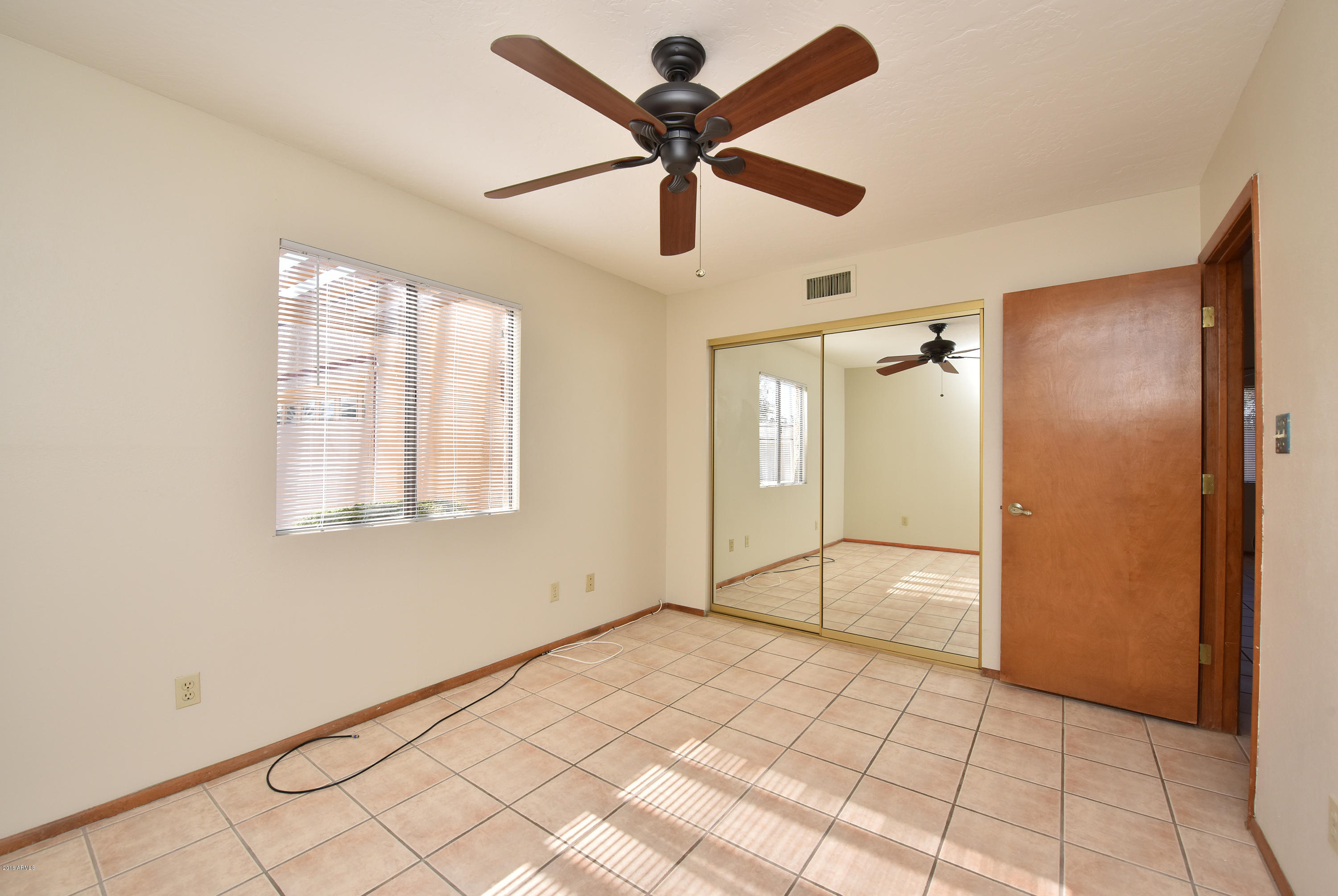 846 East Roberts Road Phoenix, AZ 85022 - Photo 32 of 45 Bedroom 2