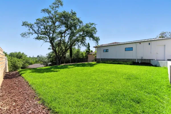 $7,850,000 | 1127 Hillslope Place, Los Altos, CA 94024