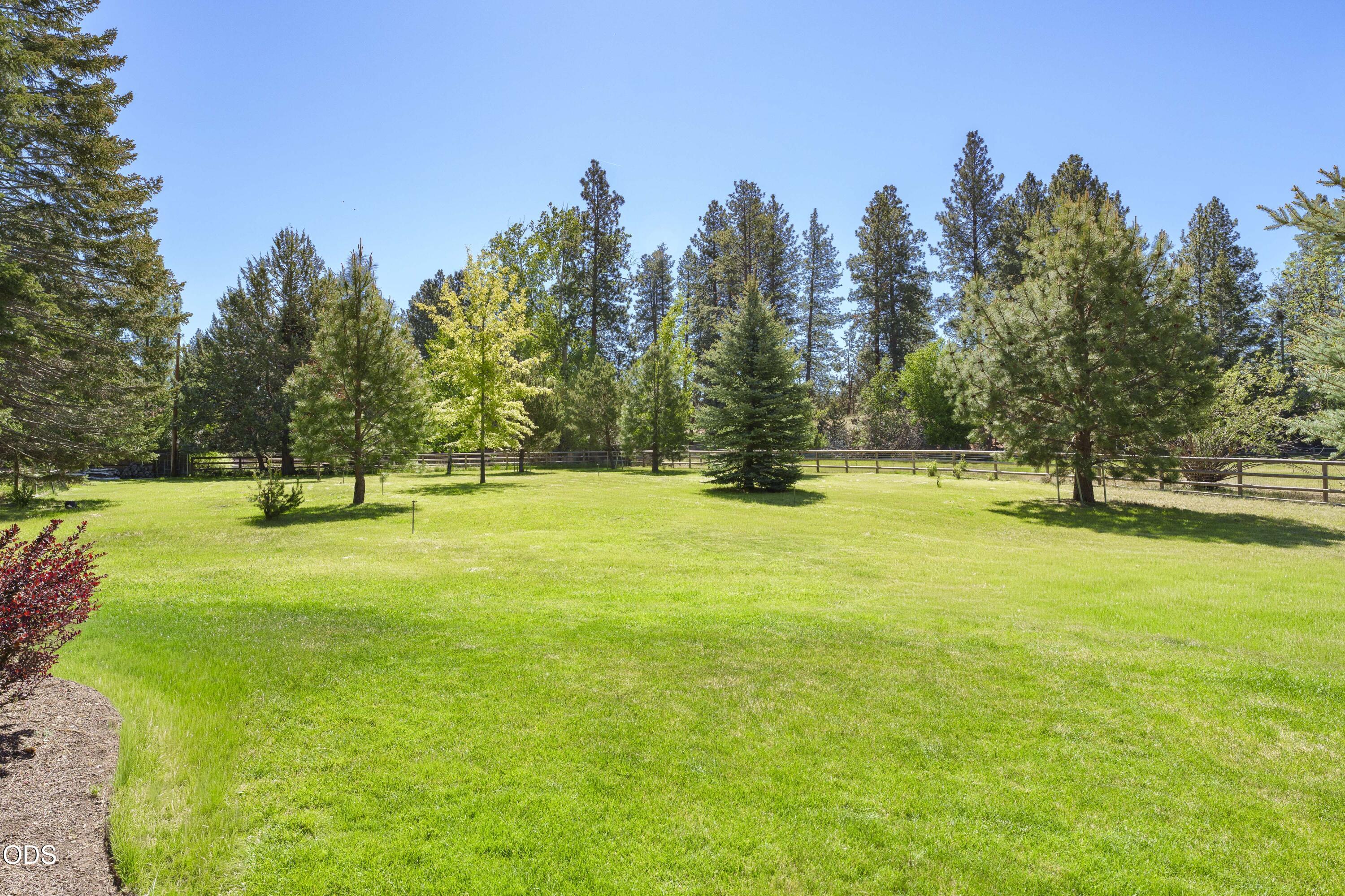 63330 S Road Bend, OR 97703 - Photo 40 of 54 DSC00887