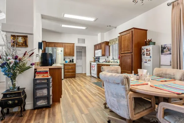 $515,000 | 525 West El Norte Parkway, Unit 75, Escondido, CA 92026