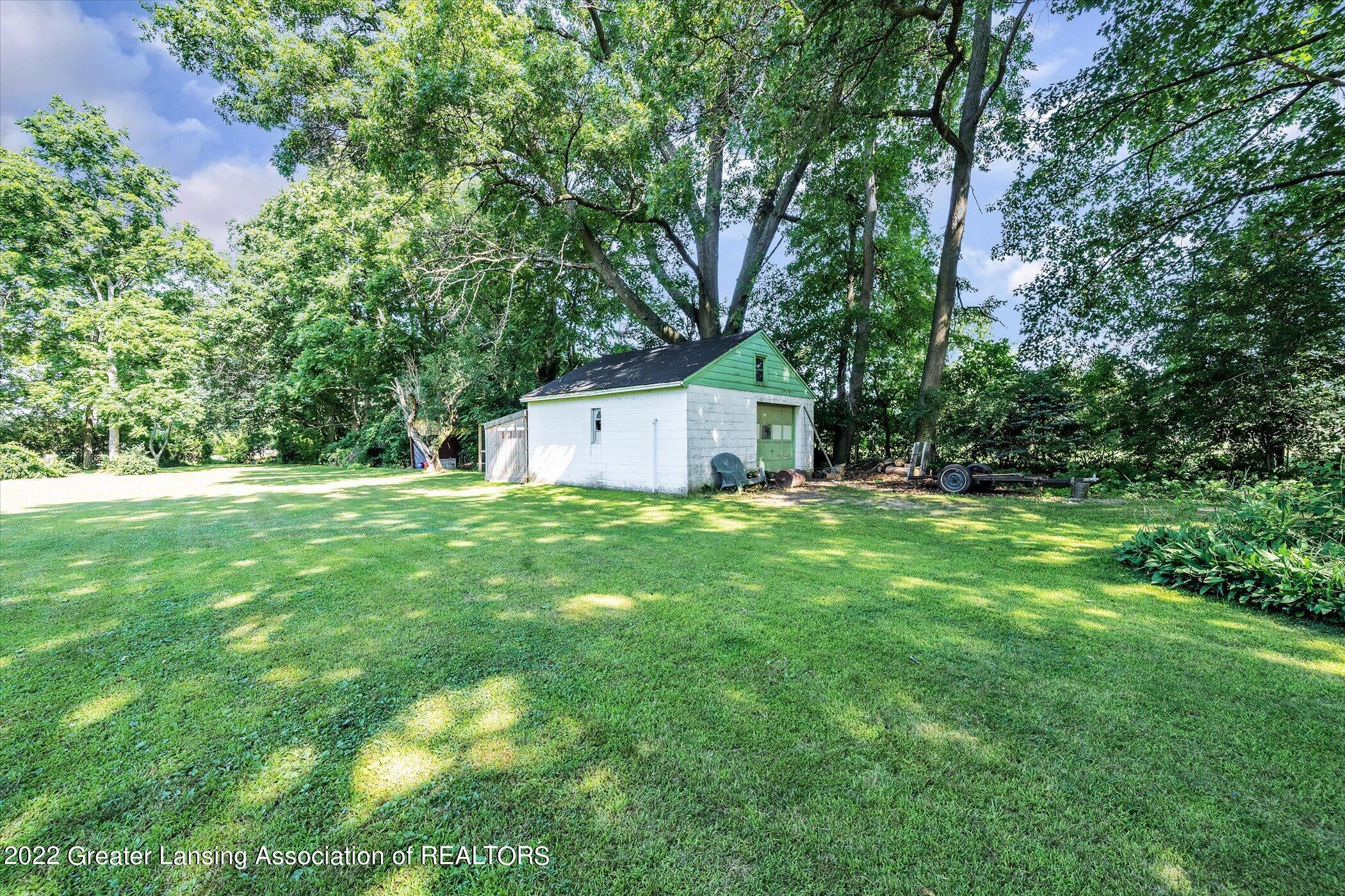 5671 Green Road Haslett, MI 48840 - Photo 32 of 52 33-5671-Green-Rd-WindowStill-Real-Estate