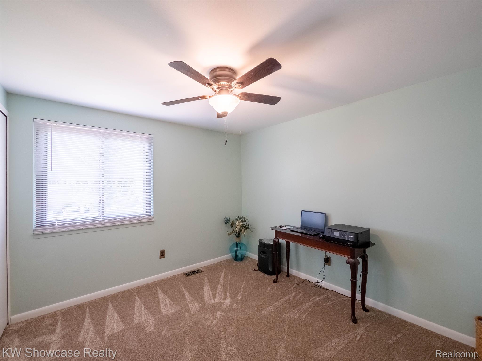45646 Spagnuolo Road Macomb, MI 48044 - Photo 37 of 42 Gallery Image 37