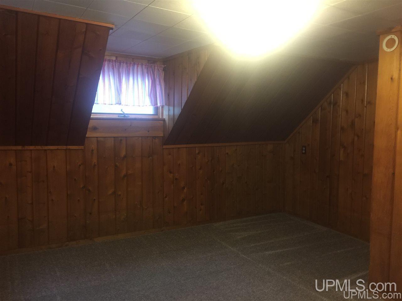 E9280 Lehnen Road Munising, MI 49862 - Photo 4 of 15 Gallery Image 4