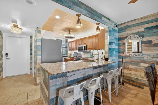 $3,200 | 10680 South Ocean Drive, Unit 105, Jensen Beach, FL 34957