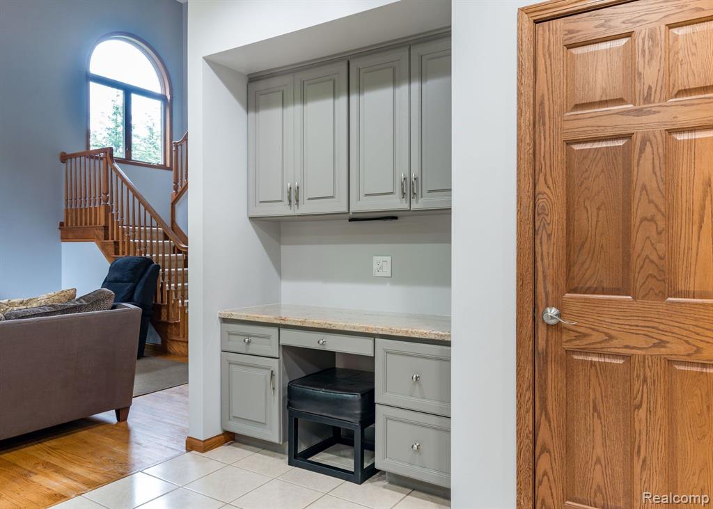 8610 Ferry Road Grosse Ile, MI 48138 - Photo 21 of 63