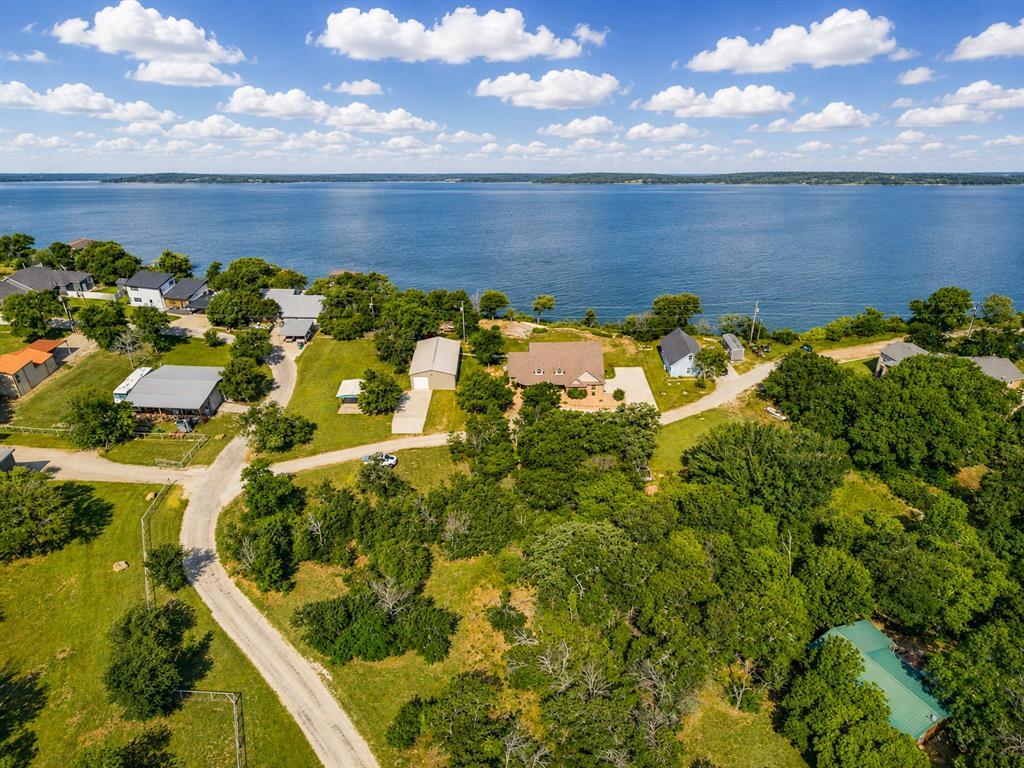 711 Crows Point Lake Bridgeport, TX 76426 - Photo 6 of 40