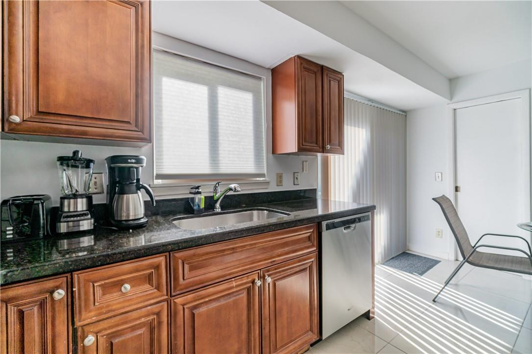 9255 Southwest 61st Way, Unit B Boca Raton, FL 33428 - Photo 14 of 24 Photo 14