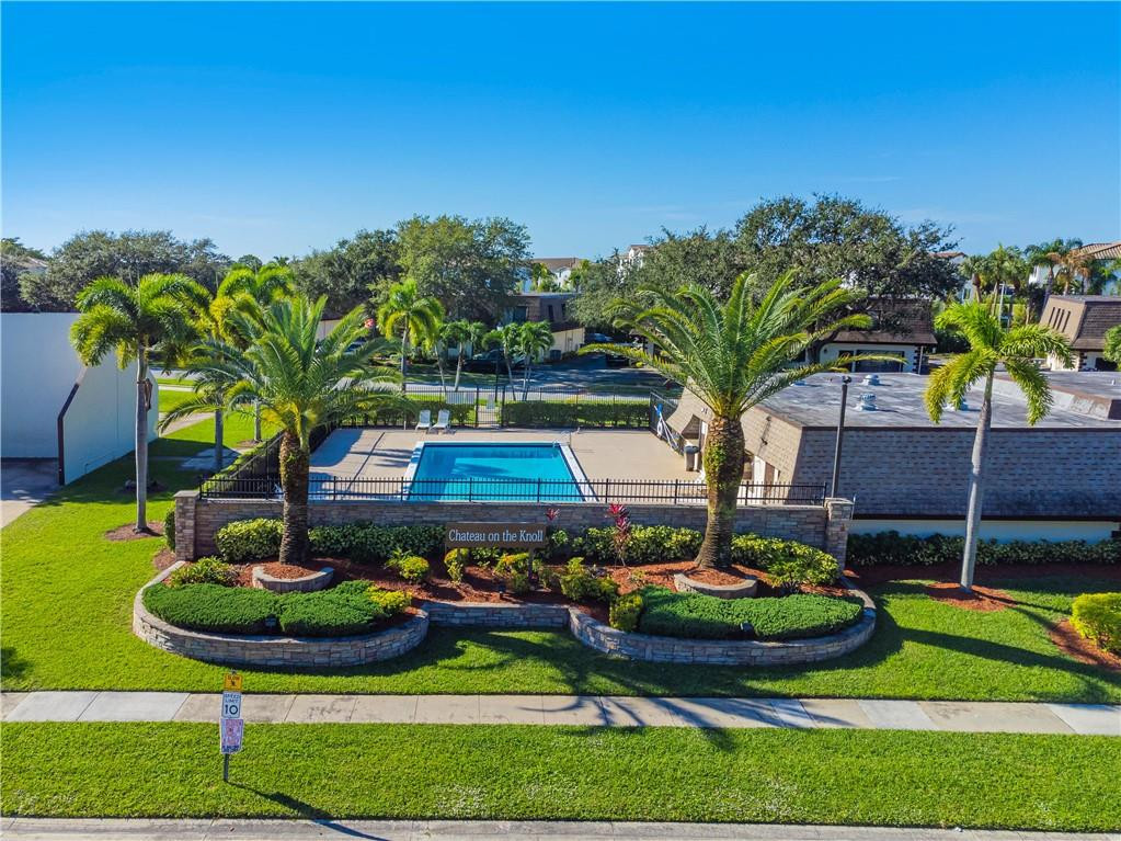 9255 Southwest 61st Way, Unit B Boca Raton, FL 33428 - Photo 5 of 24 Photo 5