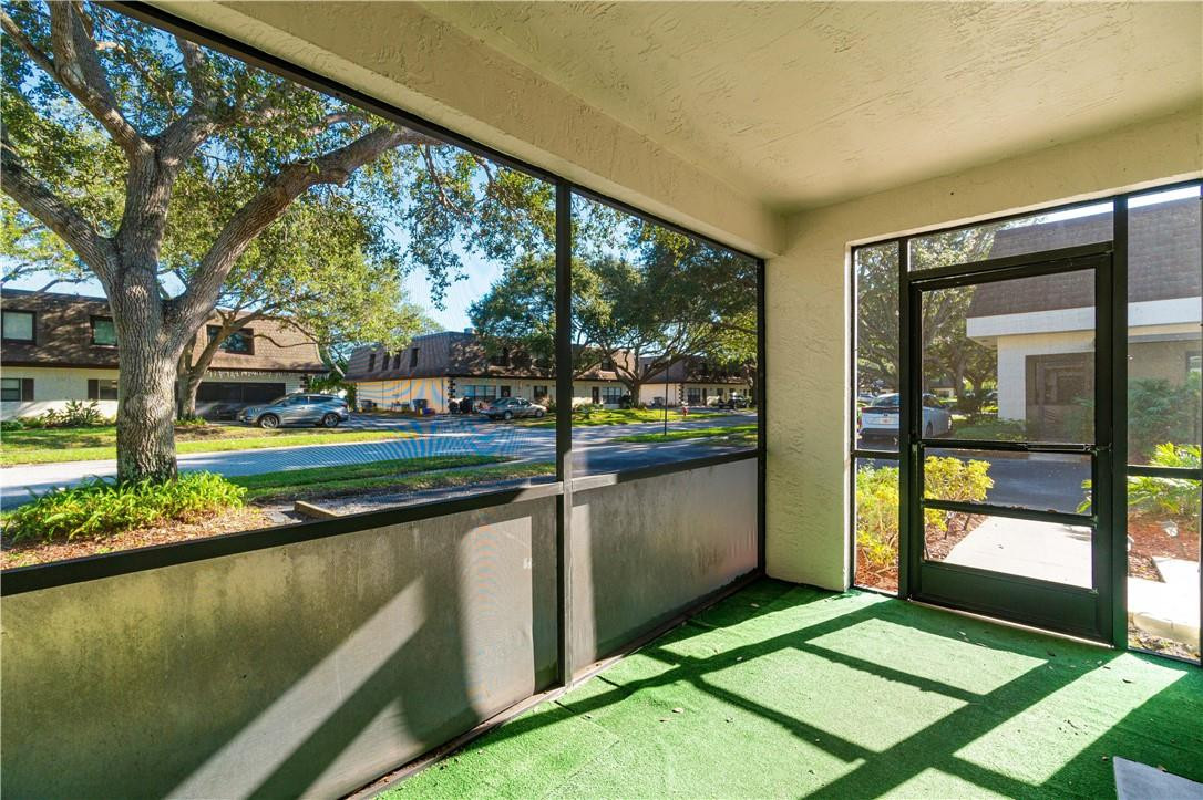 9255 Southwest 61st Way, Unit B Boca Raton, FL 33428 - Photo 6 of 24 Photo 6