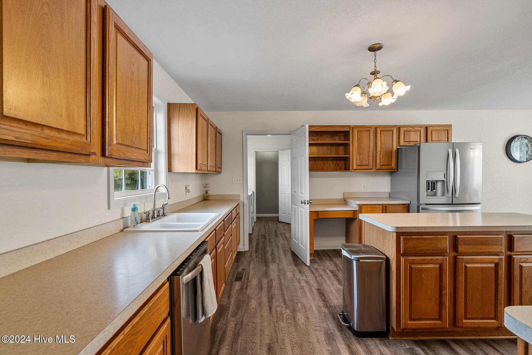 104 Thomas Point Road Shiloh, NC 27974 - Photo 10 of 54 Kitchen