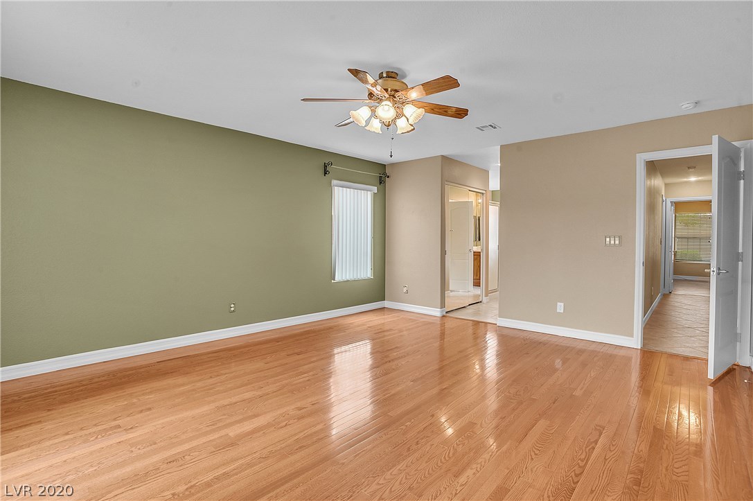 172 Ridge Crossing Avenue Henderson, NV 89002 - Photo 11 of 33 Gallery Image 11