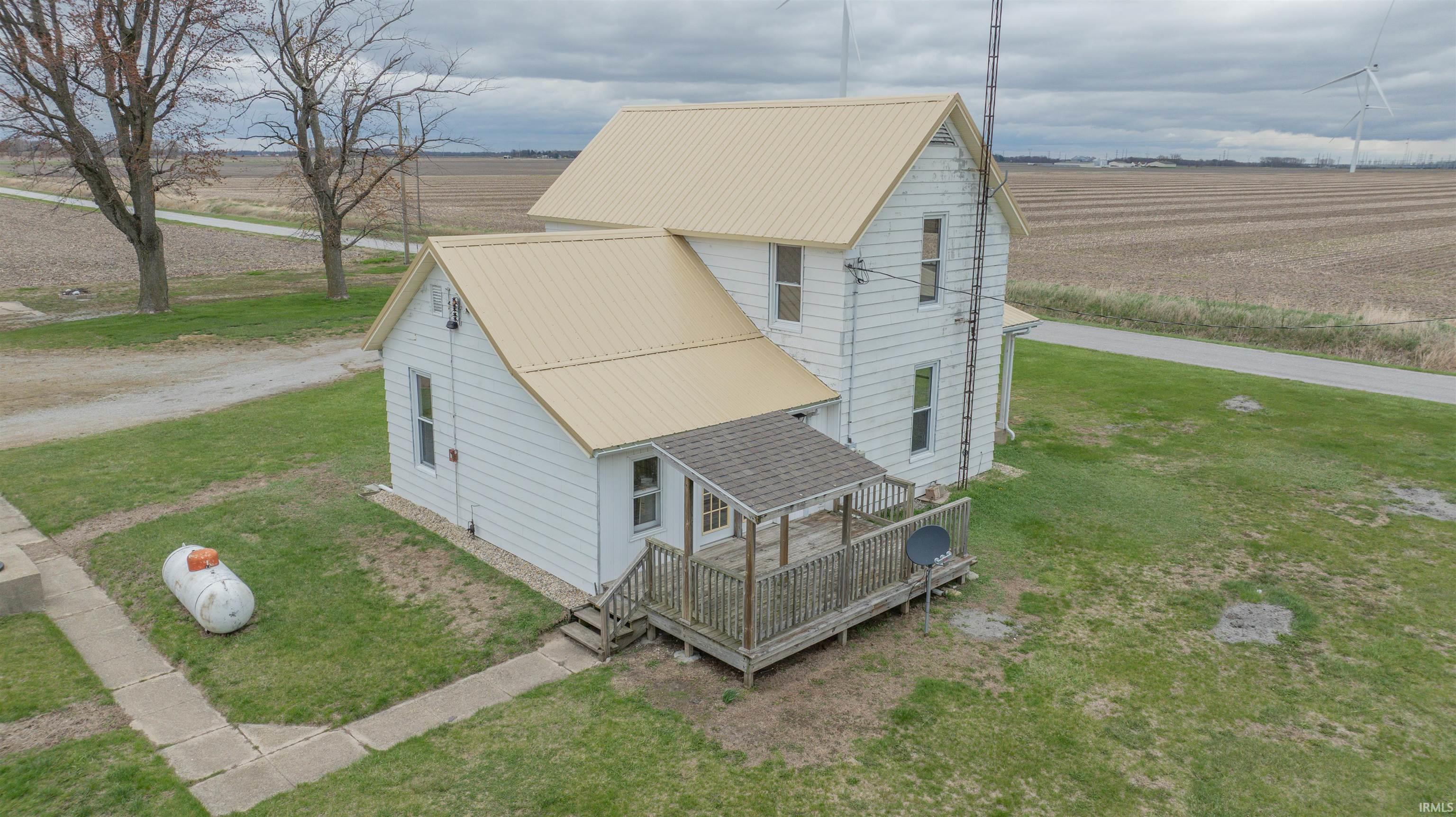 790 North 200th Road West Reynolds, IN 47980 - Photo 3 of 23 Gallery Image 3
