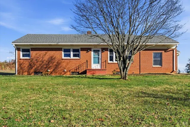 $219,900 | 2412 Lynch Mill Road, Altavista, VA 24517