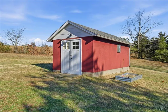 $219,900 | 2412 Lynch Mill Road, Altavista, VA 24517