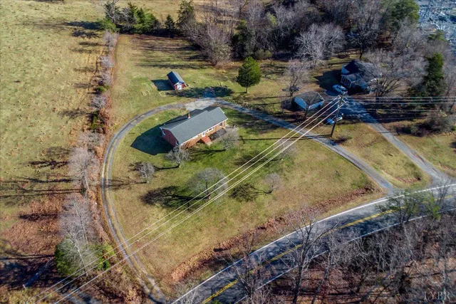 $219,900 | 2412 Lynch Mill Road, Altavista, VA 24517