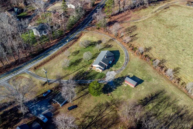 $219,900 | 2412 Lynch Mill Road, Altavista, VA 24517