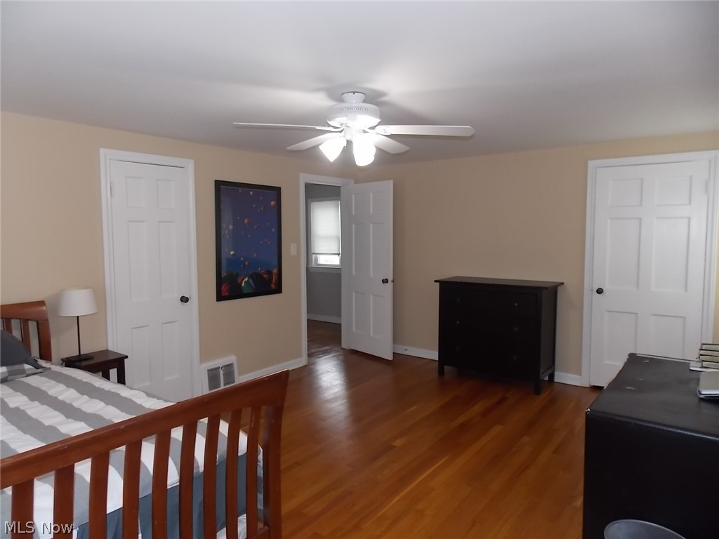 3936 Elmwood Road Cleveland Heights, OH 44121 - Photo 10 of 35